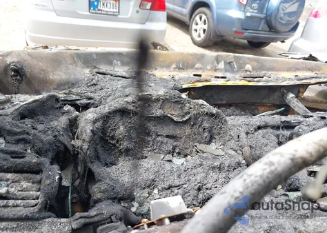 2017 Honda Pilot Ex-L z USA, uszkodzony, nr VIN 5FNYF6H50HB038524